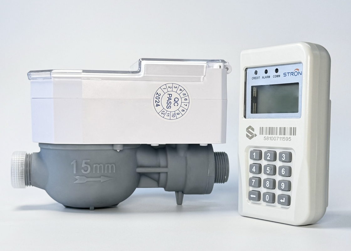 Meter air cerdas STS R160 langsung dari pabrik CIU remote control terintegrasi cangkang kuningan perlindungan IP68 meter air prabayar