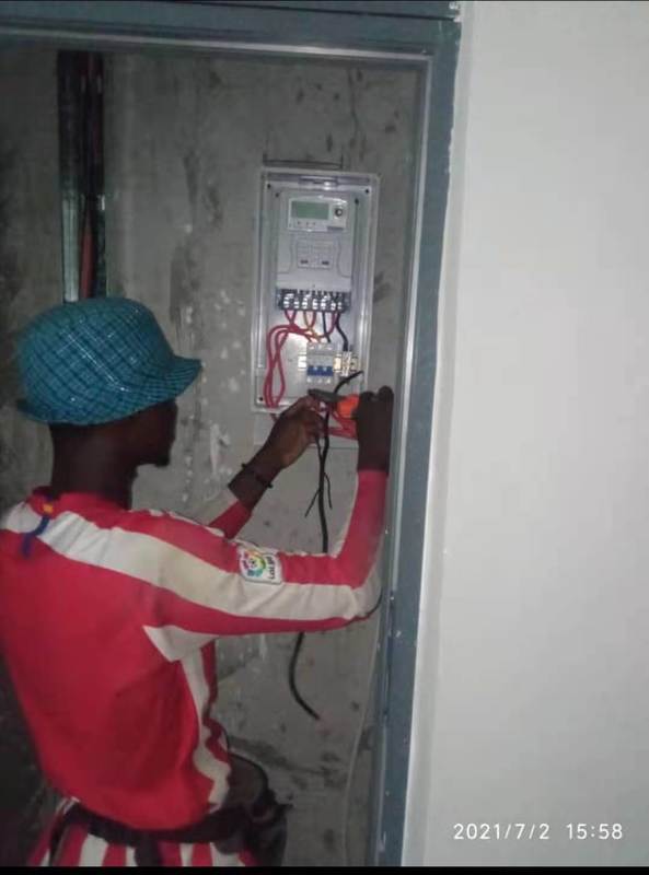 Peralatan uji meter listrik frekuensi 50Hz dengan protokol standar STS untuk pengujian tahan lama dan tahan lama