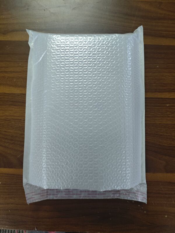 Smart Prepaid Electricity Meter yang Memberikan Kelas 1 Keakuratan dan Adaptifitas Multi Skenario untuk Solusi Manajemen Energi